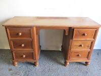 Pine Knee Hole Desk with 6 Draws. Size H78 x W136 x D50cm.