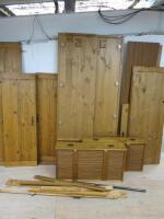 3 Door Light Pine Wardrobe with 2 Draws Under. Approx. Size H190 x W150 x D56cm. NOTE: Dismantled.