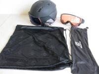 Solomon Ski Helmet with Carry Bag & Spare Visor.