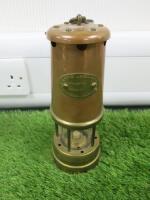 Hockley Lamp & Lime Light Co Brass Paraffin Lamp.