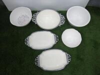 6 x Items of Fruit Bowls, Mixing Bowls and Serving Platters.