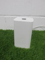 Apple Airport Time Capsule 2TB Model A1470.