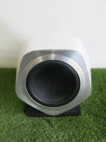 Bang & Olufsen Beo Lab 19 Subwoofer In White.