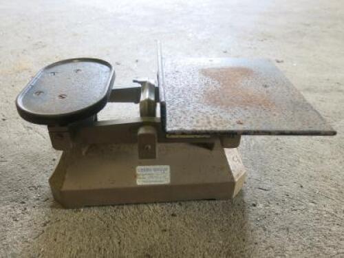 CW Brecknell Vintage Scales, Weight 20lbs.