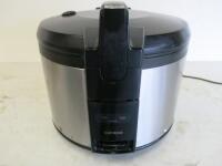 Cuckoo 4.6l Rice Cooker/Warmer, Model SR-4600.