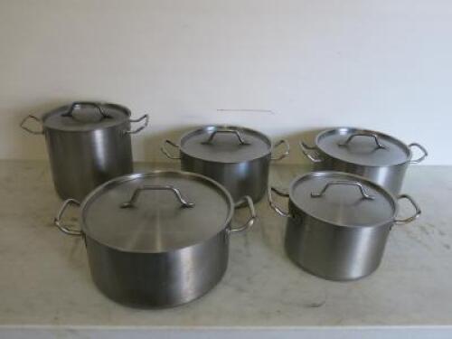 5 x Assorted Sized Stock Pots with Lids.