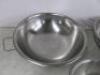 Qty of Stainless Steel Kitchen Accessories to Include: 8 x Mixing Bowls & 2 Collanders - 2