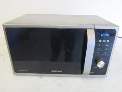 Samsung 800w Microwave, Model MS23F301TAS.