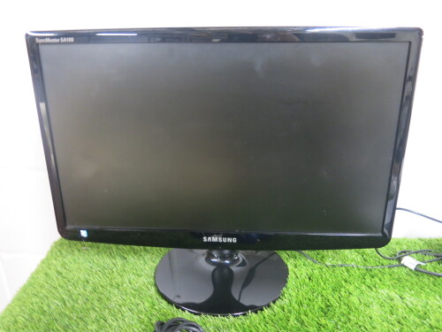 Samsung 22" Colour Display Unit, Model LS22A100. Comes with Power Supply.