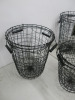 8 x Assorted Sized Wire Merchandise Display Baskets to Include: 4 x Large & 4 x Medium. - 6