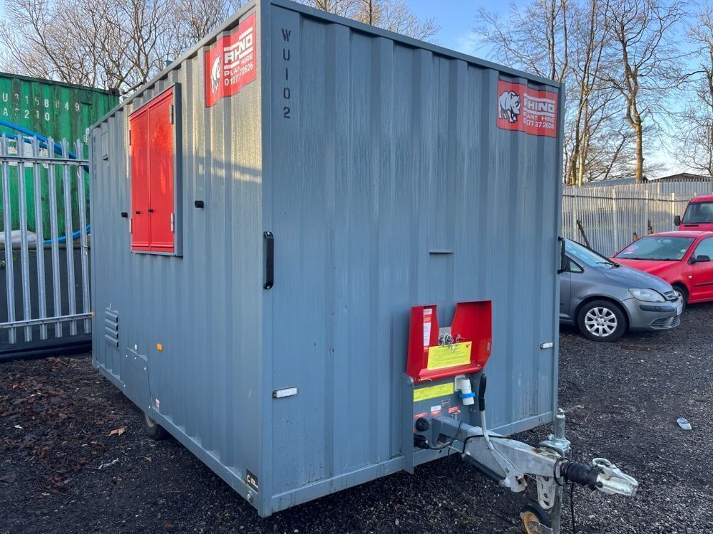 12ft x 7ft Mobile Single Axle with Ball Hitch Welfare Container with ...