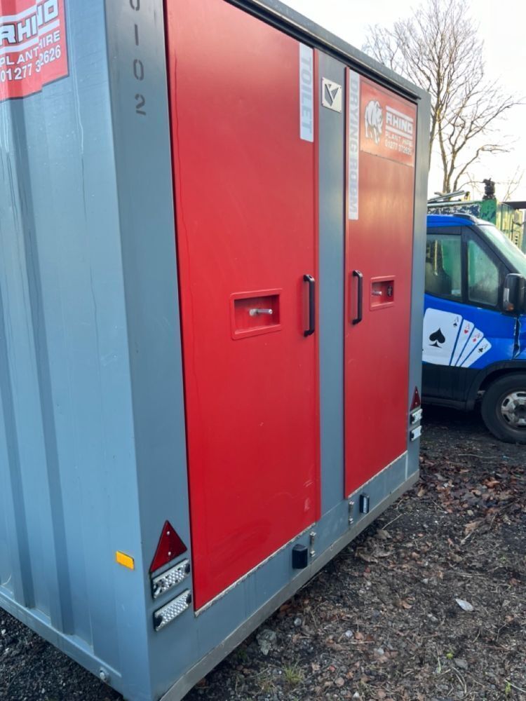 12ft x 7ft Mobile Single Axle with Ball Hitch Welfare Container with ...