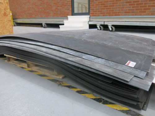 Pallet of Approx 60 Sheets of Parker Premium Surface Protection Board in Black. 1200 x 2400mm.