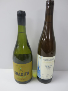 WITHDRAWN DUE TO ROT CLAIM: 2 x Bottles of White Wine to Include: J.Bouchon Granito Semillon & Domaine de Beudon Fendant, 2012, 750ml.