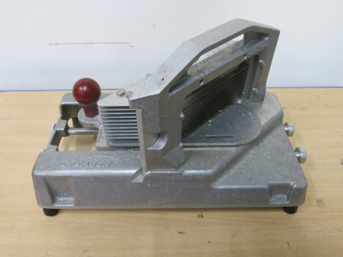 Saber Tomato Slicer, Model 943.