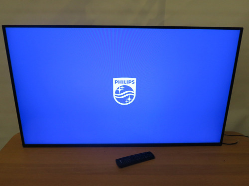 Phillips 49" D Line LED Backlit LCD Display, Model 49DL4050D. Comes with Remote & Part Wall Bracket.
