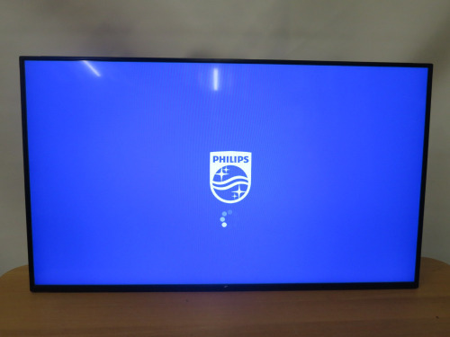 Phillips 49" D Line LED Backlit LCD Display, Model 49DL4050D. Comes with Part Wall Bracket.