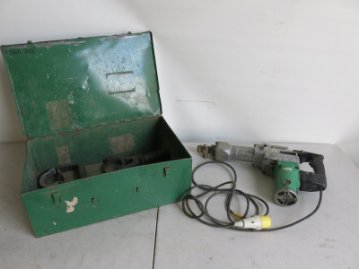 Hitachi Hammer Drill, Model H55SA, 110v. Comes with 4 Spikes & Tin Case.