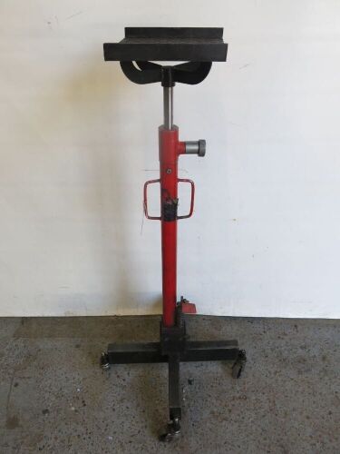 High Reach Transmission Jack with Plate to Top.