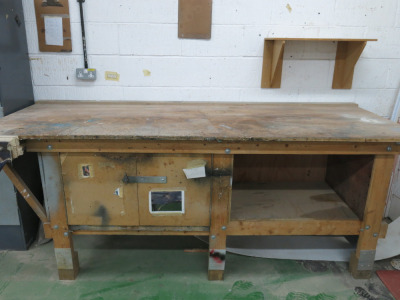 Woodwork Bench with Record No 53 Vice. Size H102 x W244 x D93cm.