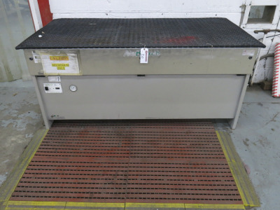 Workpoint Air Bench, Downdraft Dust/Fume/Mist Extractor - Model FN189784, S/N 10905, Year 2016, Size 1m x 1.9m.
