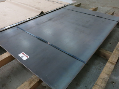 Pallet with 1 x Sheet of Plate Steel, 1.56m x 1m x 10mm.