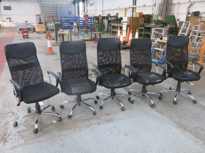 5 x Assorted High Back Mesh Faux Black Leather Swivel Office Chairs.