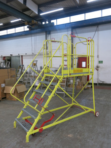 Ramsey & Sons 5 Tread Access Platform, Capacity 300kg, Size H240 x W230 x D89cm.