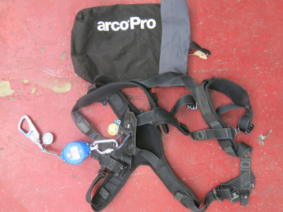 Arco Pro Full Body Harness with Ikar Full Arrestor, Type HWB2-8. In Carry Case.