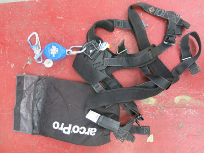 Arco Pro Full Body Harness with Ikar Full Arrestor, Type HWB2-8. In Carry Case.