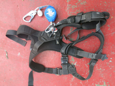 Arco Pro Full Body Harness with Ikar Full Arrestor, Type HWB2-8. In Carry Case.