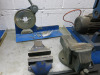 Belt & Disc Sander, 4 x Vices & Pipe Clamp. LOCATED IN FRONT & REAR PLUMBING WORKSHOP SHED 1. - 2