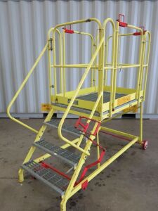 Ramsey & Sons 3 Tread Access Platform, Capacity 300kg, Size H240 x W230 x D89cm.