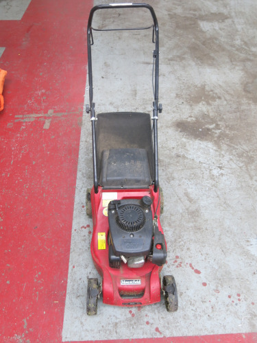 Mountfield Self Propelled Petrol Lawn Mower, Model SP414 with Grass Collector.