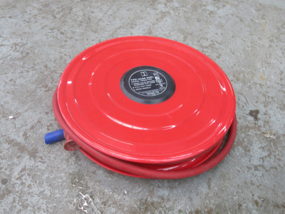 T Wall Mounted Fire Hose Reel with Hose.