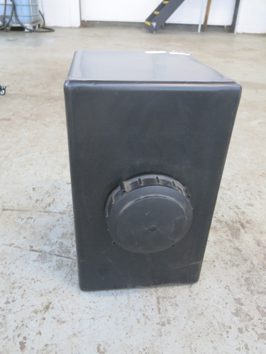 Wyedale Plastics 50L Upright Black Water Tank