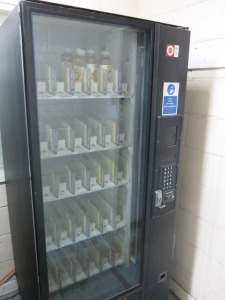 Chilled Coin Operated Drinks Dispenser, No Key (LOCATION SHED 1).