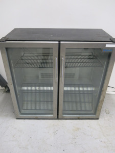 Polar 2 Door Back Bar Chiller, Model Autonumis JG 808. Size H90 x W91 x D47cm. NOTE: unable to power up for spares or repair A/F.