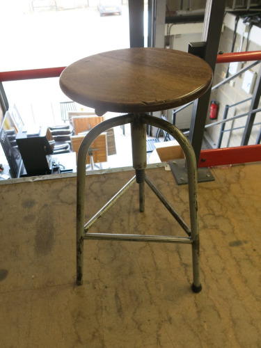 Height Adjustable Metal Stall with Wooden Seat On Tripod Legs.