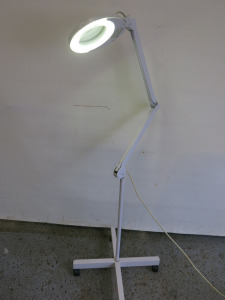 Rio LED Magnifying Lamp On Stand, Model 01326.