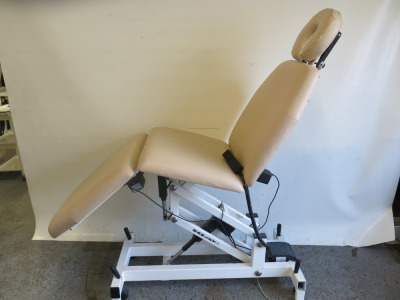 Darley Electric 3 Section Remote Controlled Massage Table with Upper & Lower Reclining Sections & Head Rest.