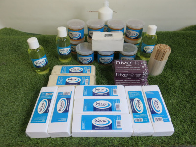 Quantity of Wax Master Accessories to Include: 11 x 450g Honey Wax, 3 x 500ml After Wax Oil, 1 x 1L After Wax Lotion, 7 x Bonded Waxing Strips, 2 x Fabric Waxing Strips & 3 x Boxes of Hive Wax Disposable Waxing Spatulas.