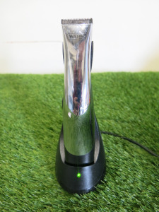 Wahl Cordless Trimmer Model 8971EL with Base Charging Unit.