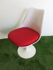 Rudi Tulip Swivel Chair with Red Cushion. Size H78cm.