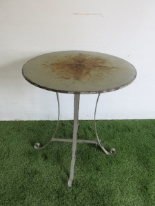 Round Outdoor Metal Table on Metal 4 Leg Frame.