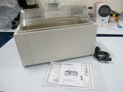 VWR 18L Shaking bath, S/N QC1512003.