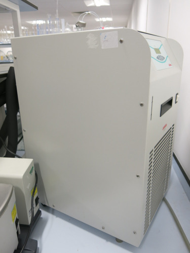 Julabo Circulation Chiller, Model F1000, S/N 10289392.