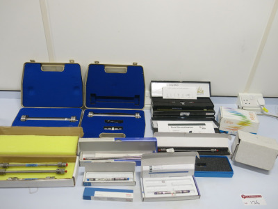 15 x Assorted HPLC Colum's for the Agilent Machines & 2 x Boxes of Lamps (As Viewed).