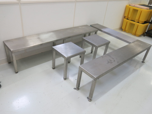 4 x Assorted Teknomek Stainless Steel Benches & Stalls to Include: 2 x Stalls, 1 x Bench, Size H45 x W200 x D41cm & 1 x L Shape Bench=, Size H44 x W150 & 180 x D30cm.