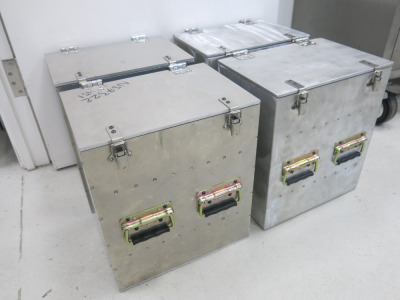 4 x Aluminium Flight Cases with Carry Handles & Locking Clasp. Size H35 x W30 x D21cm.